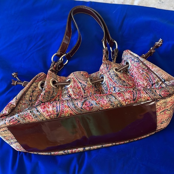 Colorful Handbag - Picture 2 of 9